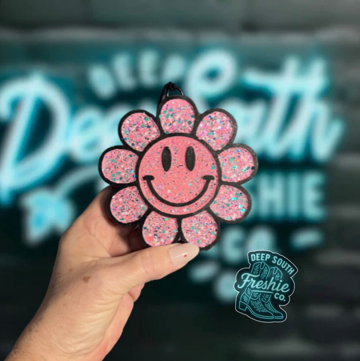 Smiley Flower  Scent: Marshmallow Fireside